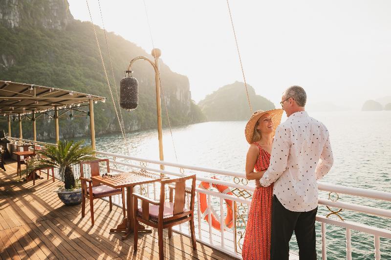 Heritage Line Violet Cruise - Halong Bay & Lan Ha Bay Ha Long Zewnętrze zdjęcie